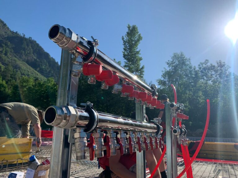 Die Baustelle und die Eröffnungsfeier unserer KFZ-Meisterwerkstatt in Döbriach.